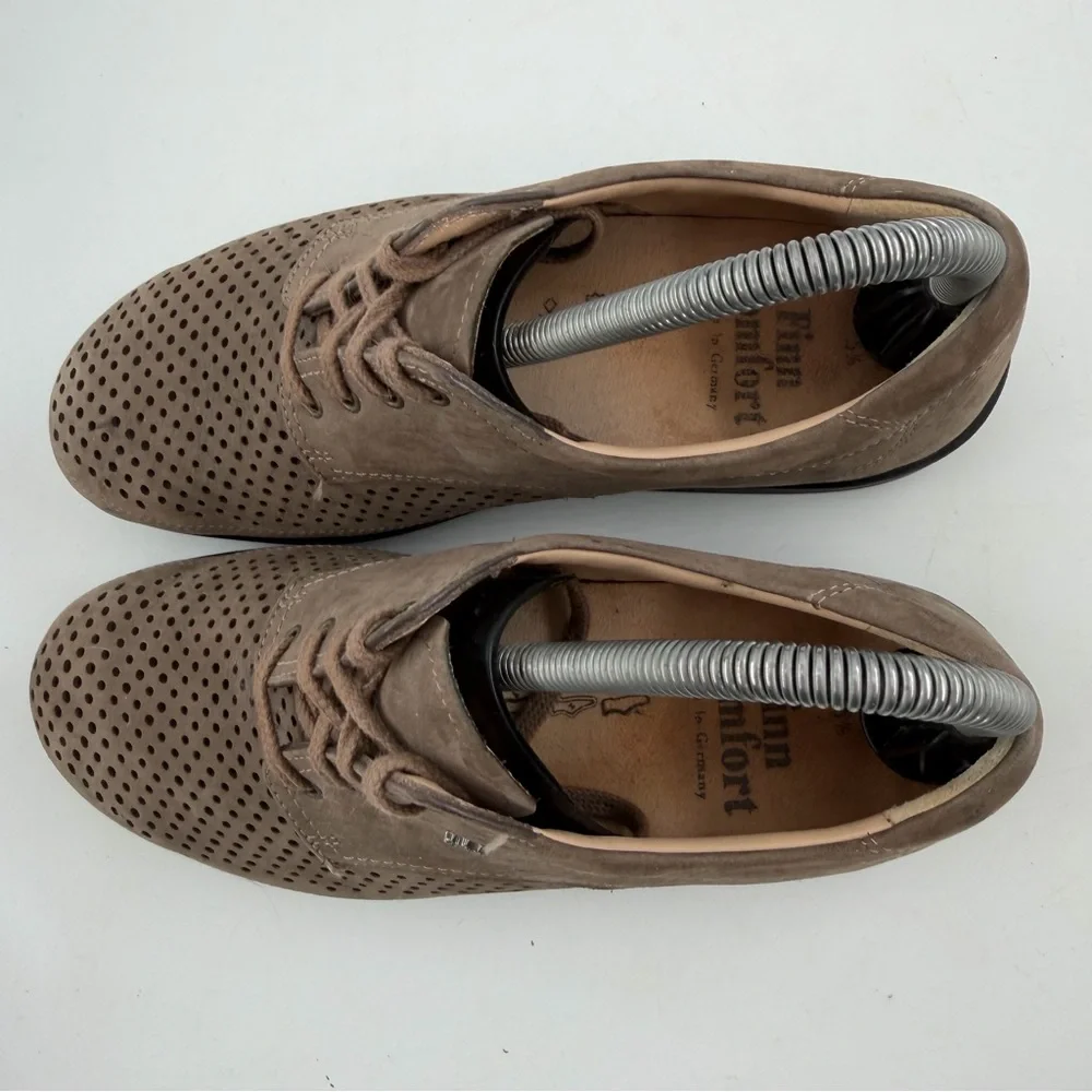 Finn Comfort Women’s Harajuka Finnamic-SZ 7.5-Taupe Leather Flat Oxford Shoe
